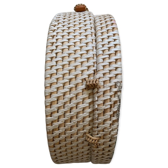 Bali Bohemian Rattan Floral Print Handwoven Handmade Basket Crossbody Purse - Picture 11 of 14